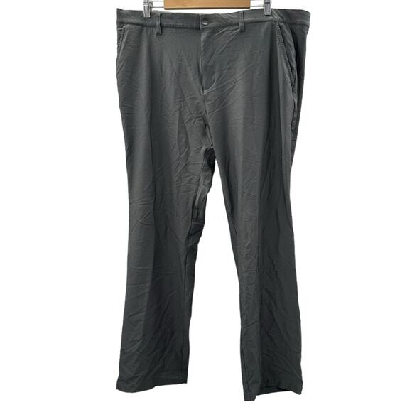 Adidas Gray Straight Leg Golf Pants Size 40 x 32 - Picture 1 of 7